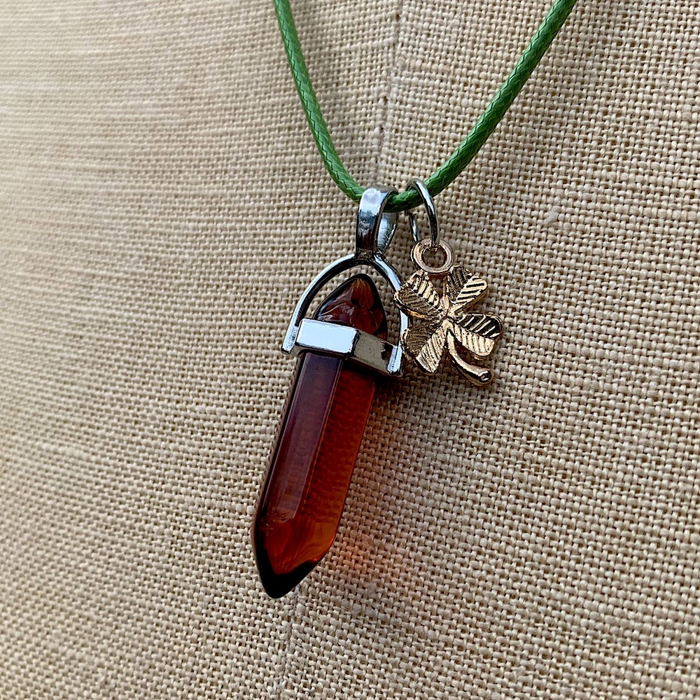 Handmade Amber Honey Resin Dagger Crystal Amulet Necklace & 4 Leaf Clover Charm